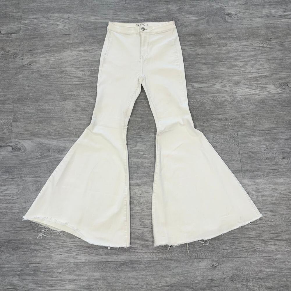 We The Free People Pants Women’s 26 White Super Flare Bell Bottom Boho Wide Leg